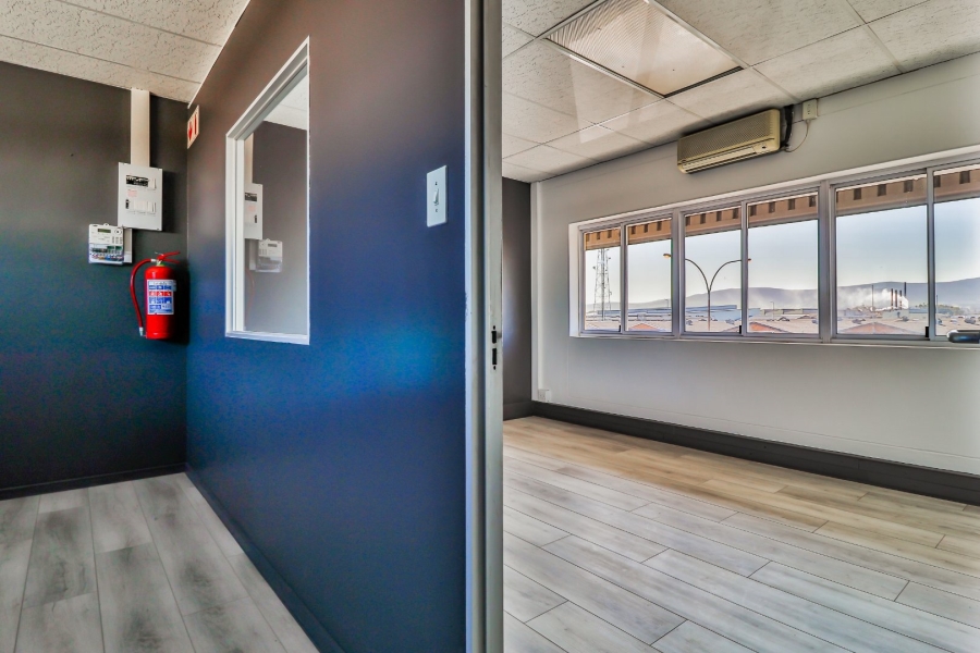 To Let Commercial Property for Rent in Montague Gardens Western Cape